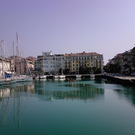 Hotel Metropole Grado Buitenkant foto