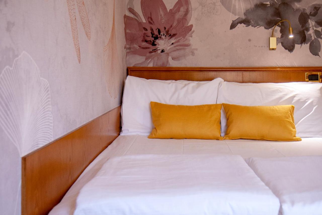 Hotel Metropole Grado Buitenkant foto